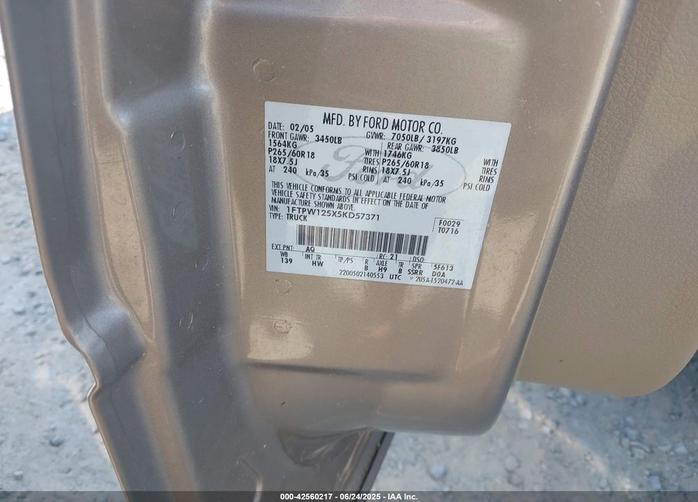 2005 FORD F-150 LARIAT/XLT VIN: 1FTPW125X5KD57371
