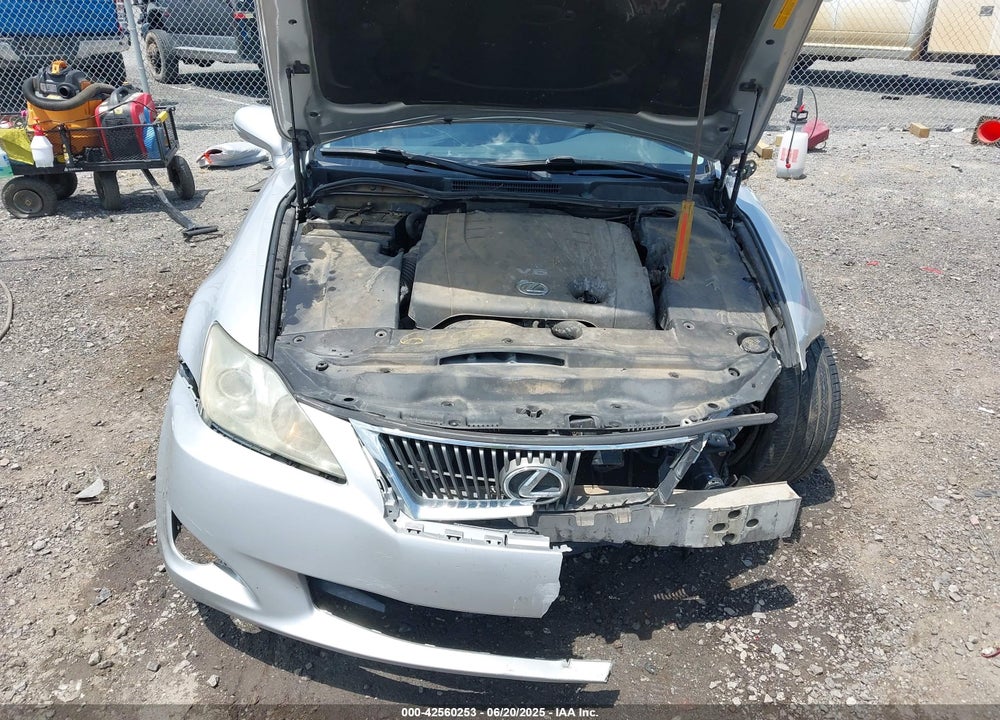 2009 LEXUS IS 250 VIN: JTHBK262092089673