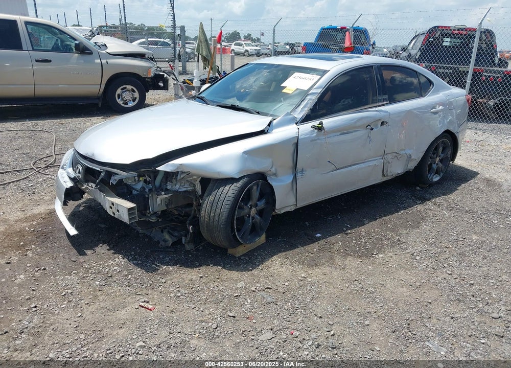 2009 LEXUS IS 250 VIN: JTHBK262092089673