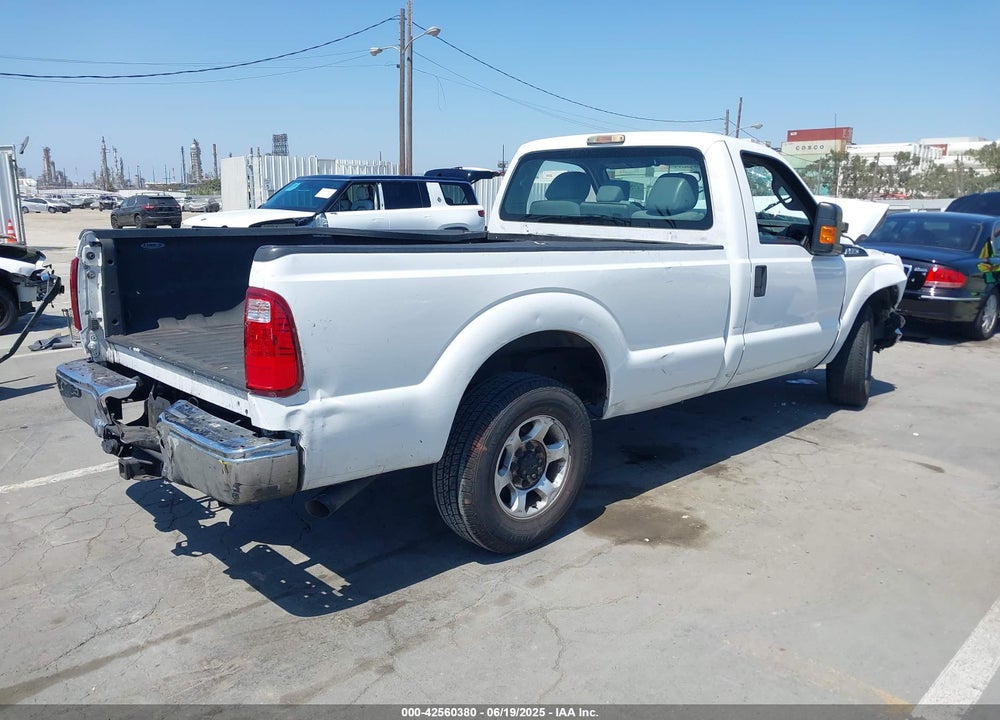 2016 FORD F-250 VIN: 1FTBF2A64GEB52821