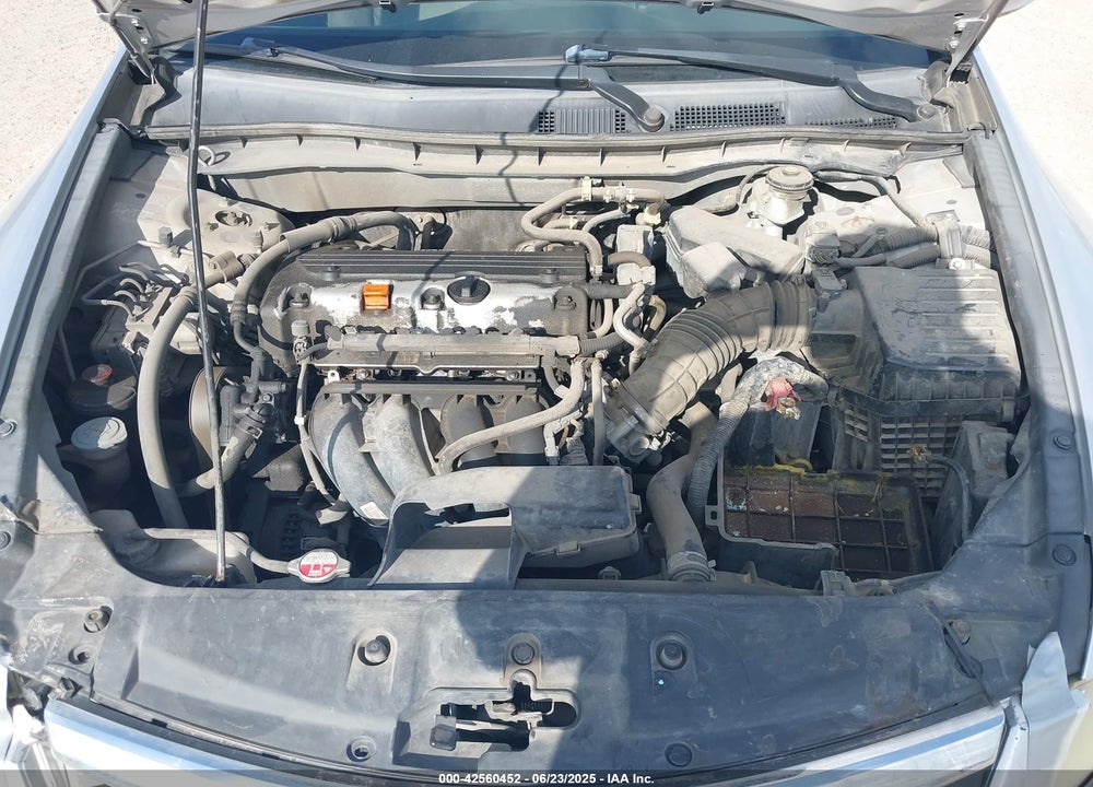 2011 HONDA ACCORD 2.4 LX-P VIN: 1HGCP2F48BA147471