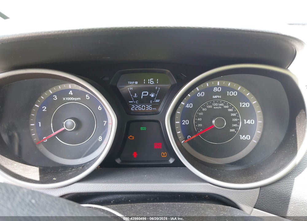 2016 HYUNDAI ELANTRA VIN: KMHDH4AE2GU589319