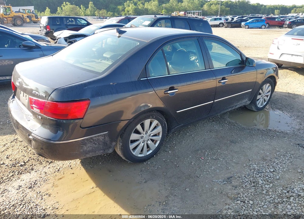 2009 HYUNDAI SONATA VIN: 5NPEU46F09H543958