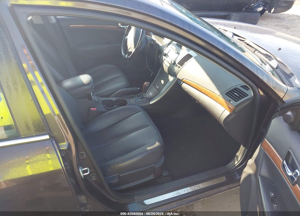 2009 HYUNDAI SONATA VIN: 5NPEU46F09H543958