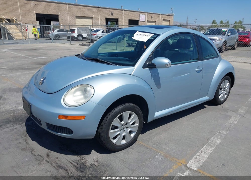 2010 VOLKSWAGEN NEW BEETLE 2.5L VIN: 3VWRG3AG8AM013672