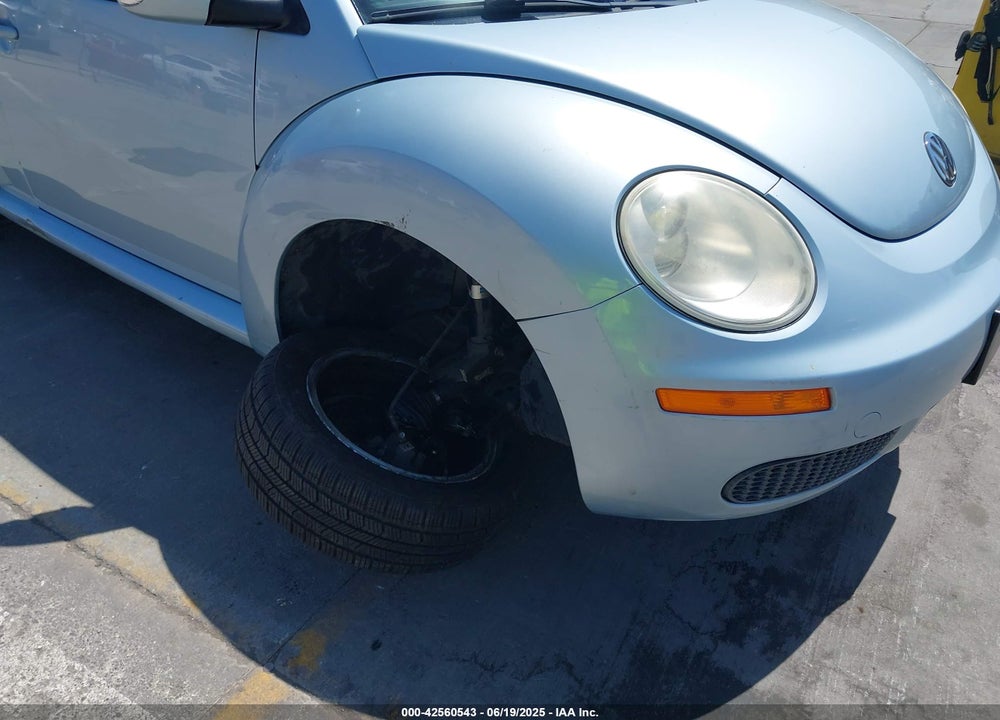 2010 VOLKSWAGEN NEW BEETLE 2.5L VIN: 3VWRG3AG8AM013672