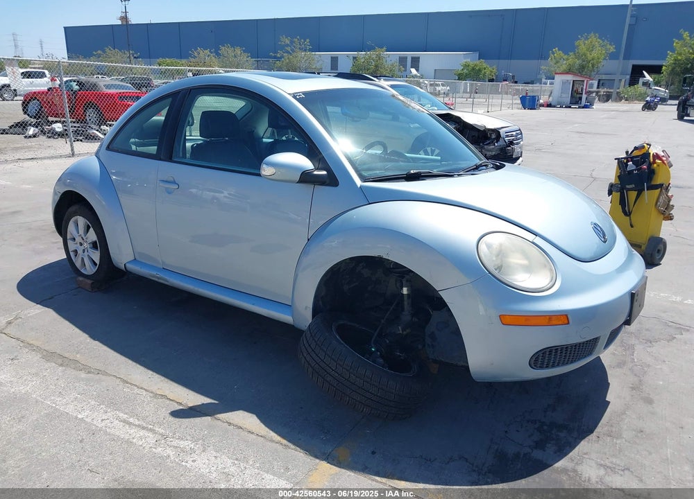 2010 VOLKSWAGEN NEW BEETLE 2.5L VIN: 3VWRG3AG8AM013672