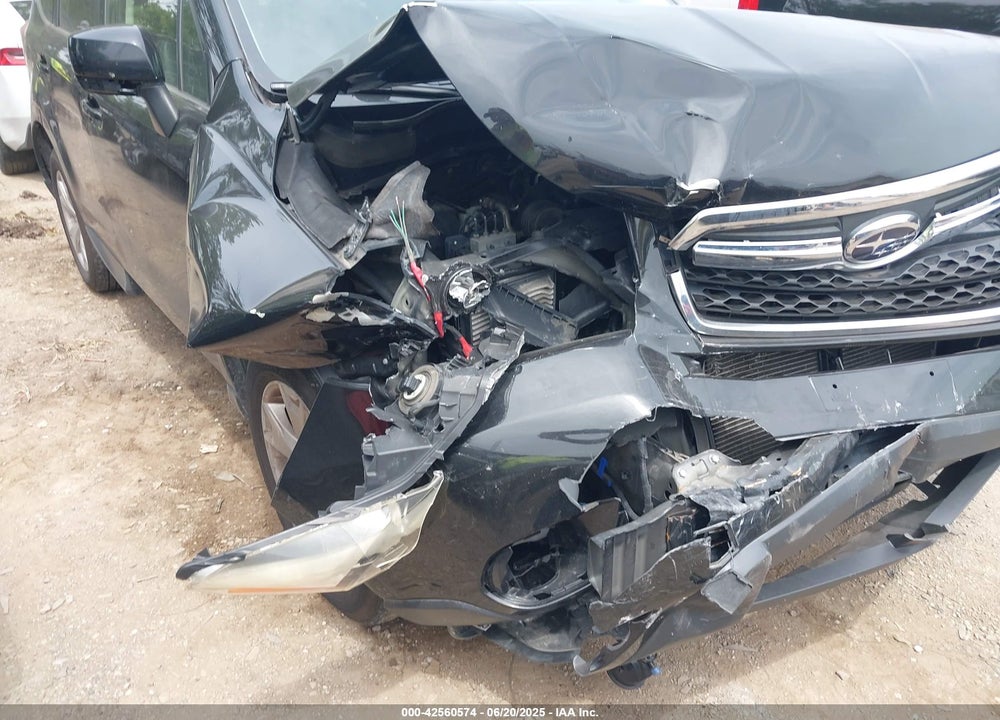 2015 SUBARU FORESTER VIN: JF2SJAHC9FH822026