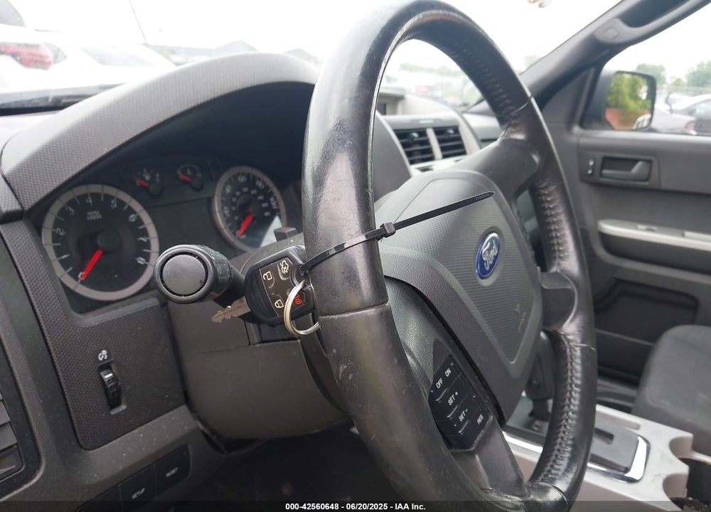 2011 FORD ESCAPE VIN: 1FMCU0D70BKB66899