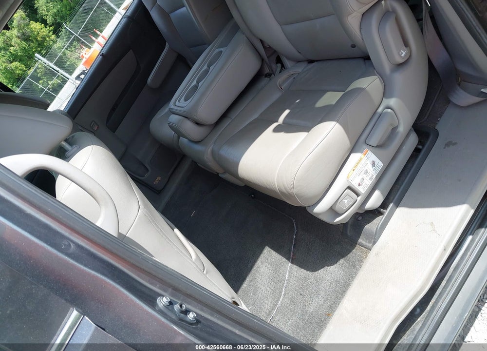 2011 HONDA ODYSSEY VIN: 5FNRL5H63BB062386