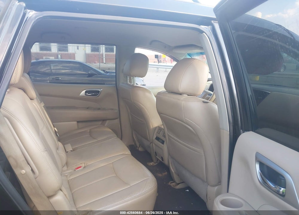 2014 NISSAN PATHFINDER VIN: 5N1AR2MM8EC651008