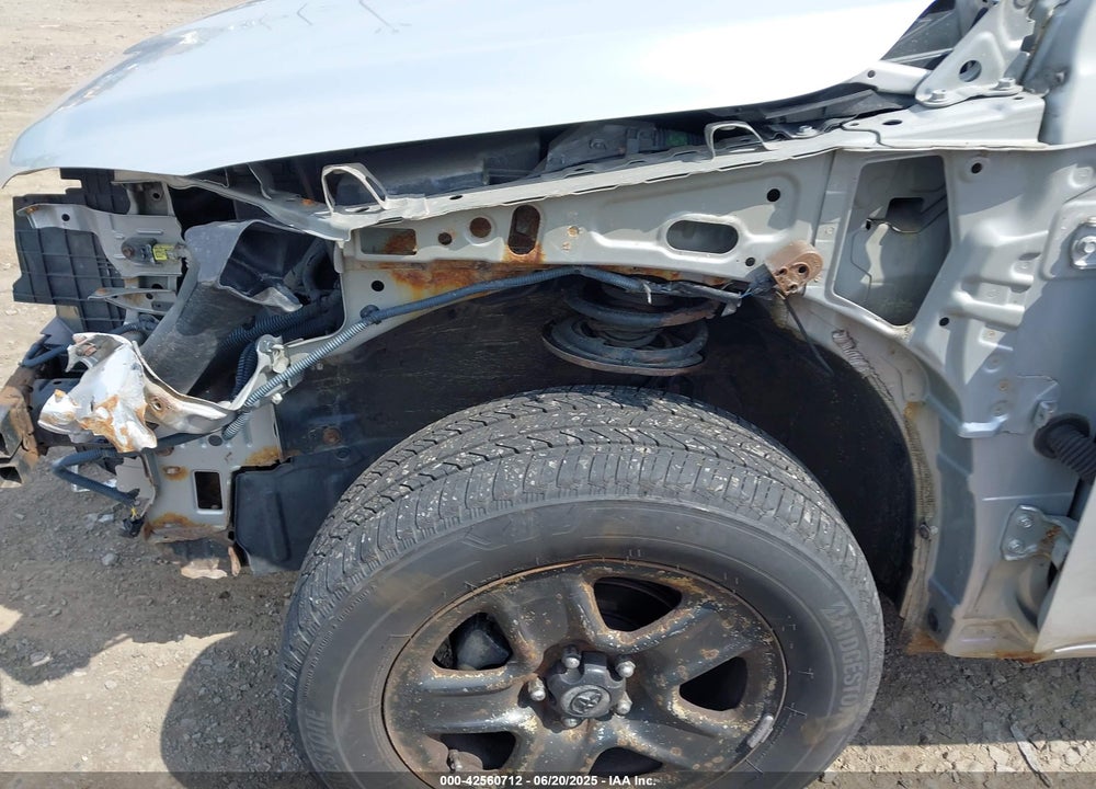 2009 TOYOTA RAV4 VIN: JTMBF33V395012465