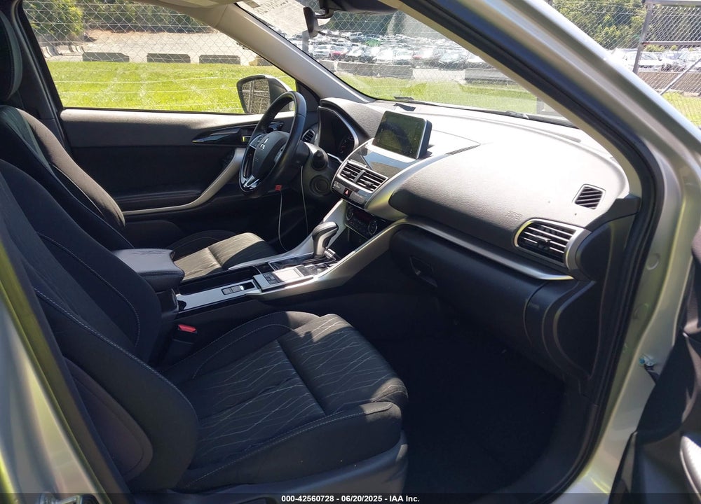 2020 MITSUBISHI ECLIPSE CROSS VIN: JA4AS5AA4LZ017669
