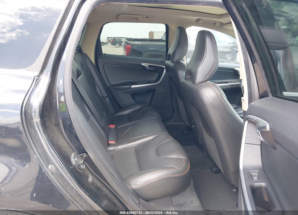 2010 VOLVO XC60 T6/T6 R-DESIGN VIN: YV4992DZ4A2084926