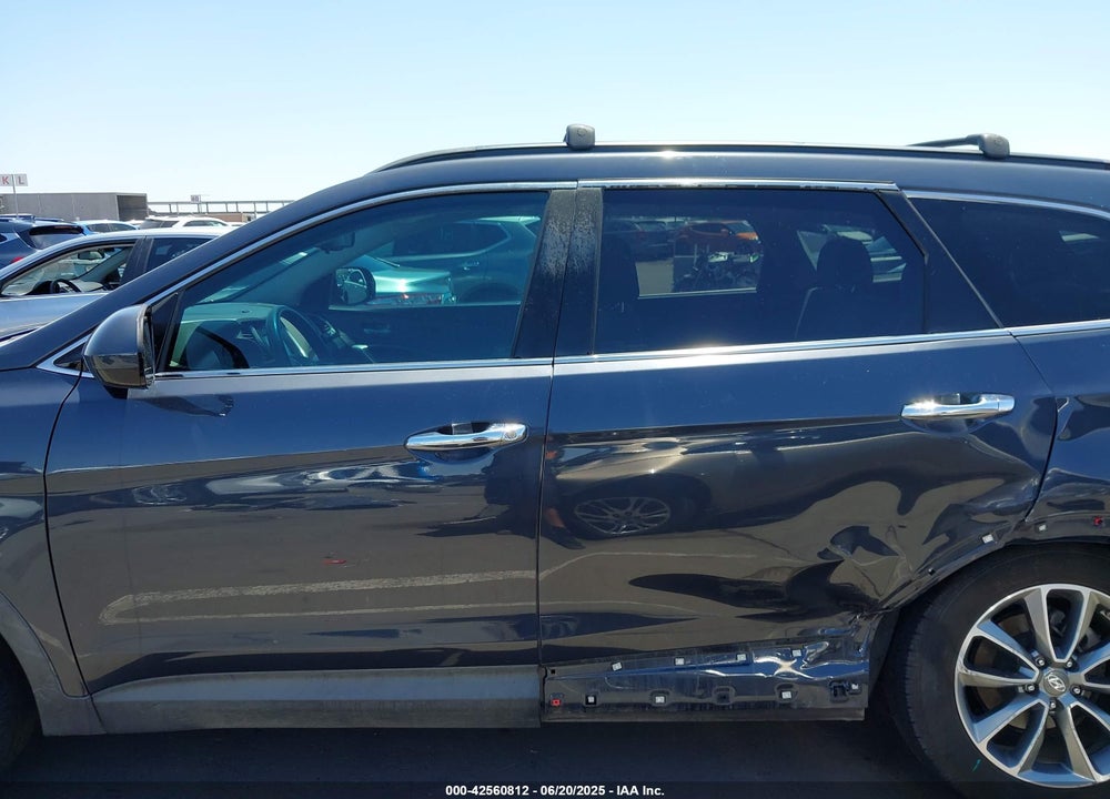 2017 HYUNDAI SANTA FE SE VIN: KM8SM4HF1HU219613