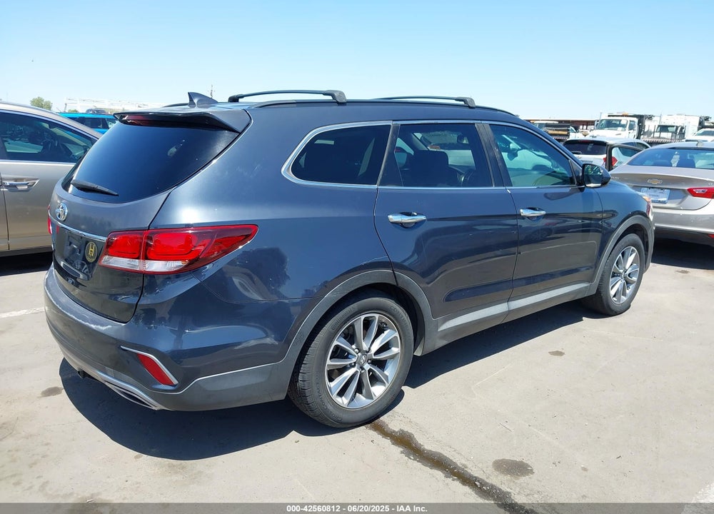 2017 HYUNDAI SANTA FE SE VIN: KM8SM4HF1HU219613