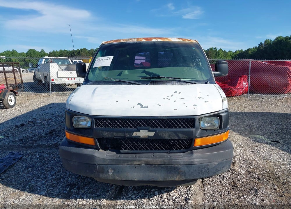 2005 CHEVROLET EXPRESS VIN: 1GCFG15T051229102