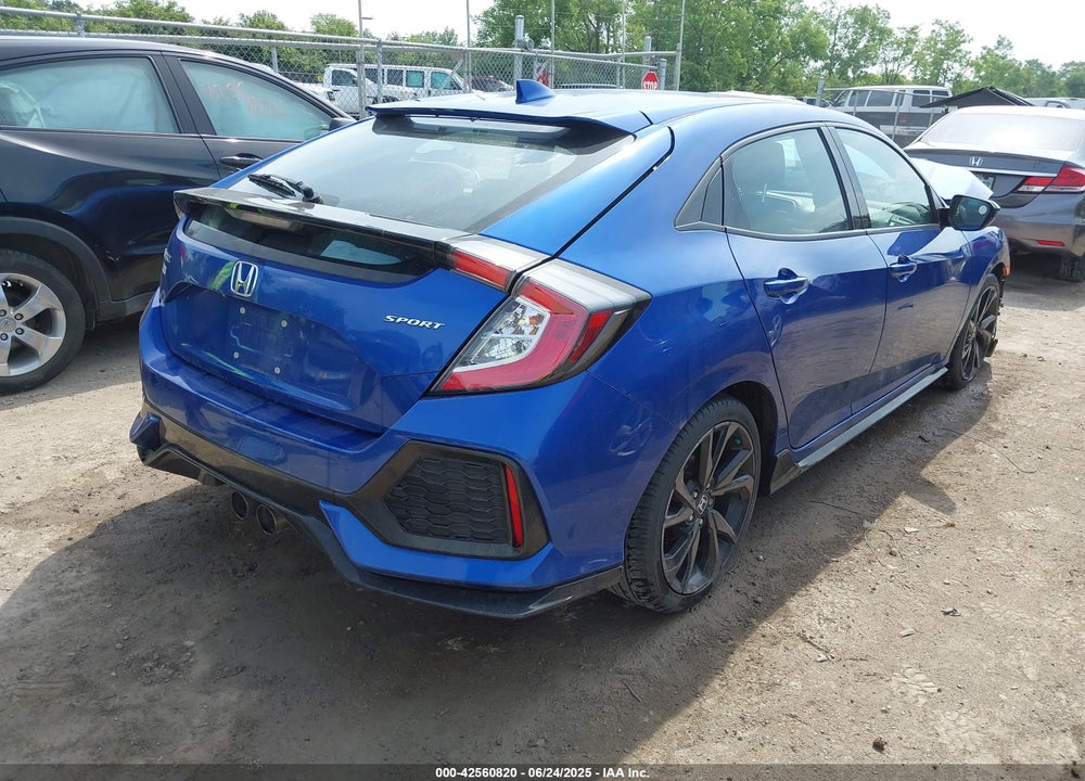 2018 HONDA CIVIC VIN: SHHFK7H4XJU214614