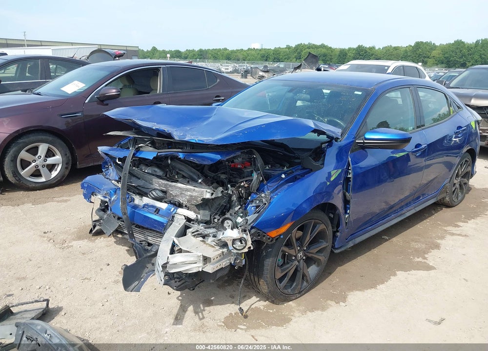 2018 HONDA CIVIC VIN: SHHFK7H4XJU214614