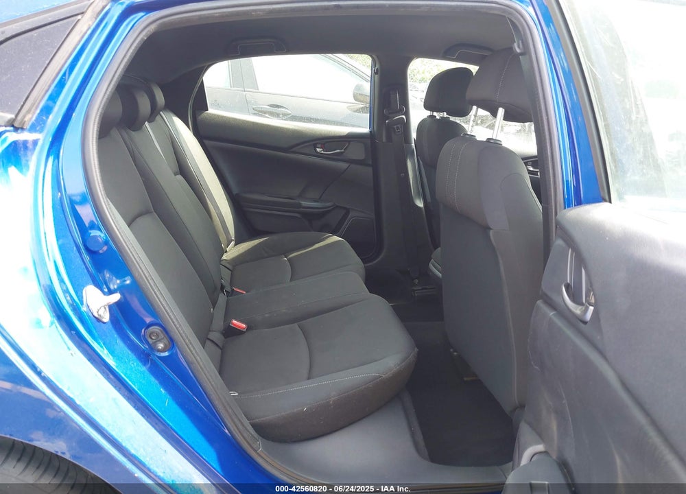 2018 HONDA CIVIC VIN: SHHFK7H4XJU214614