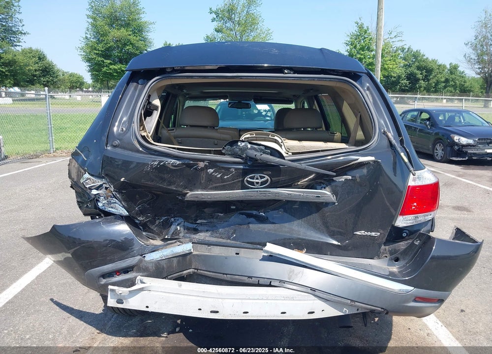 2013 TOYOTA HIGHLANDER VIN: 5TDBK3EH4DS189449