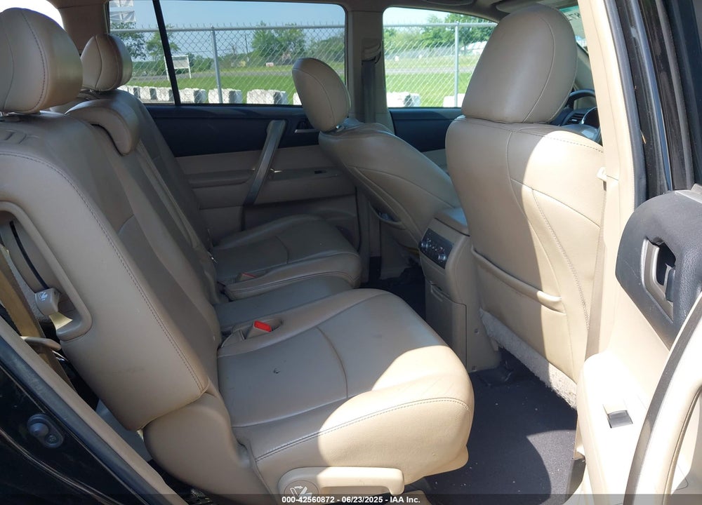 2013 TOYOTA HIGHLANDER VIN: 5TDBK3EH4DS189449