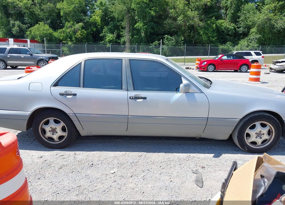 1995 MERCEDES-BENZ S 320W VIN: WDBGA32E7SA220558