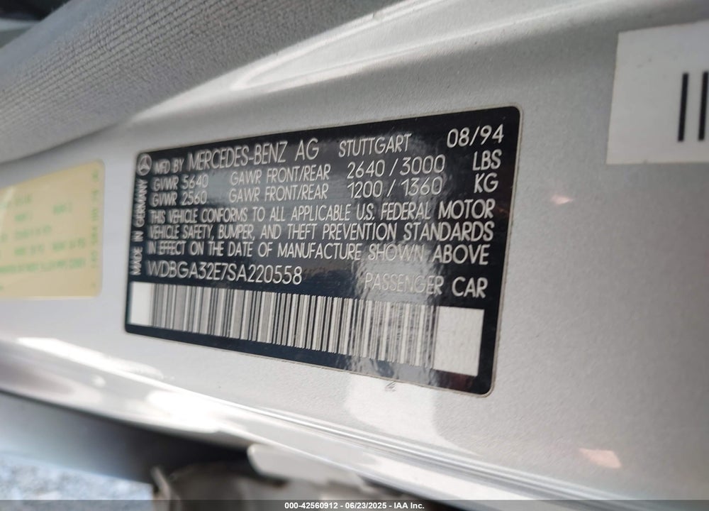 1995 MERCEDES-BENZ S 320W VIN: WDBGA32E7SA220558