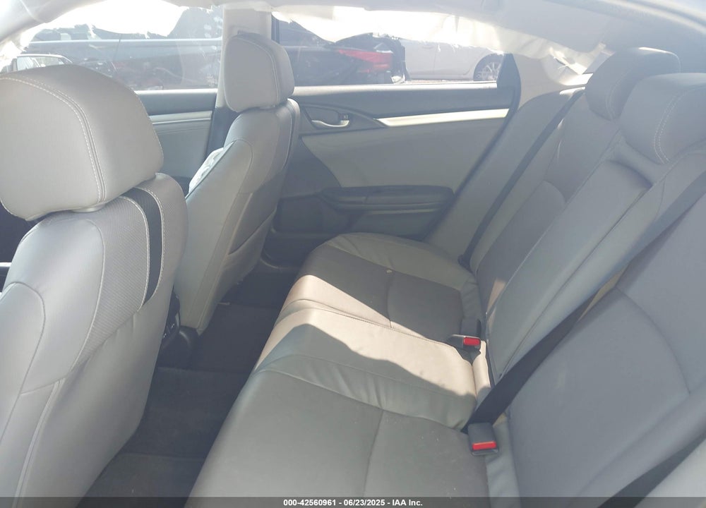 2016 HONDA CIVIC VIN: 19XFC1F90GE031733