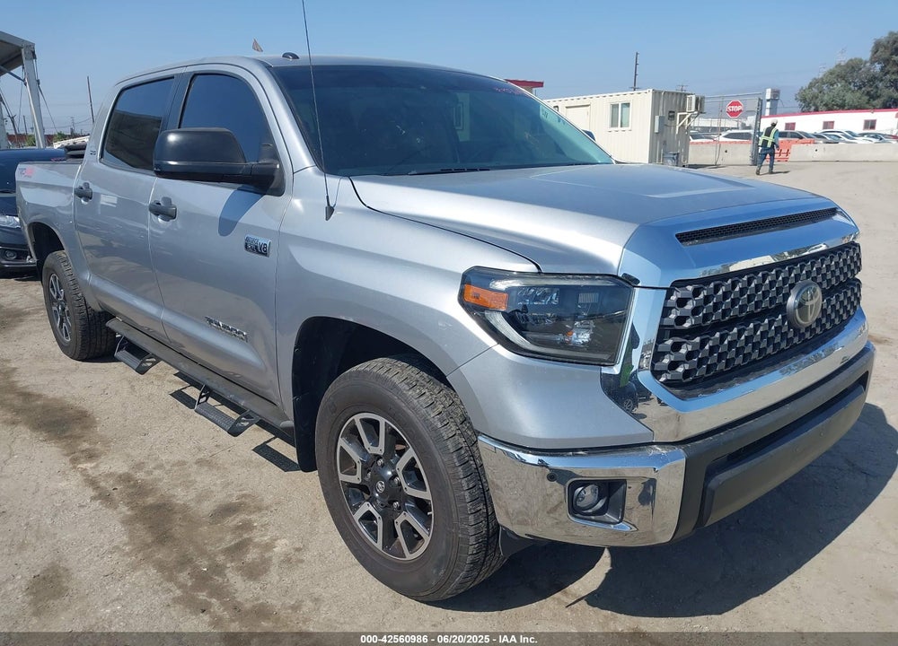2019 TOYOTA TUNDRA SR5 5.7L V8 VIN: 5TFDY5F16KX802781