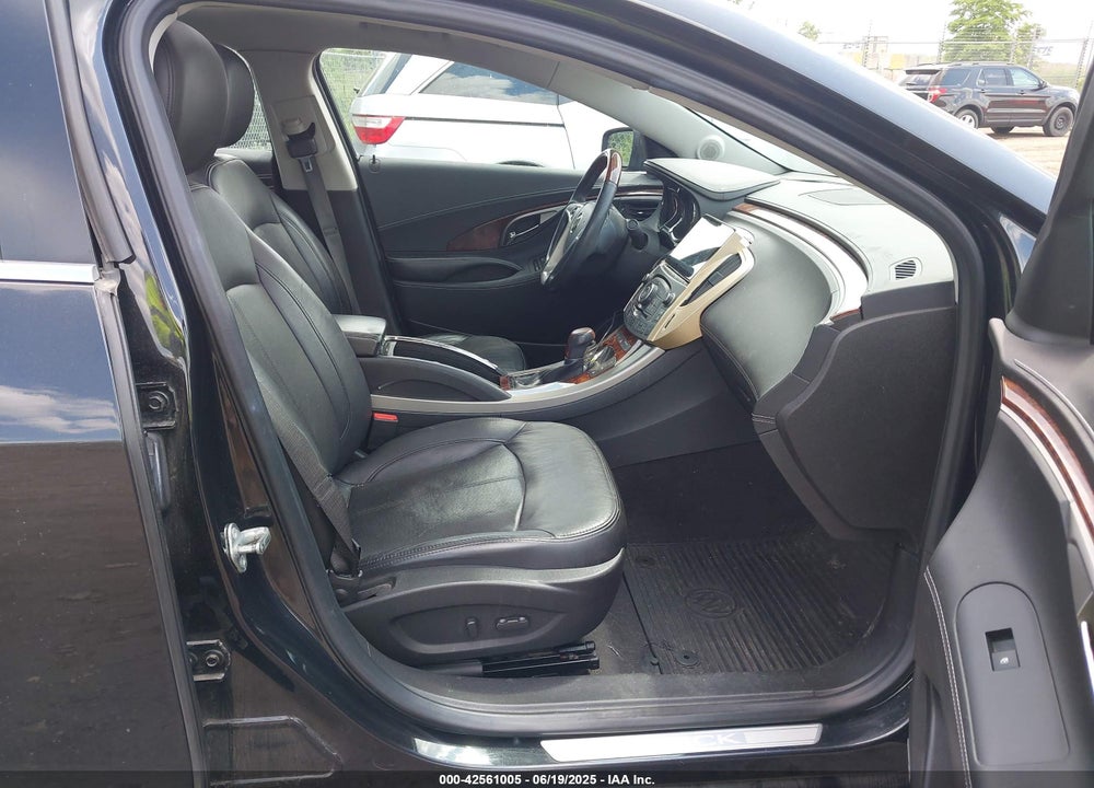 2013 BUICK LACROSSE VIN: 1G4GJ5E32DF324710