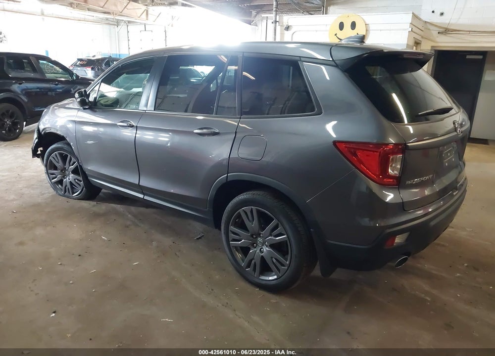 2021 HONDA PASSPORT VIN: 5FNYF8H56MB012533