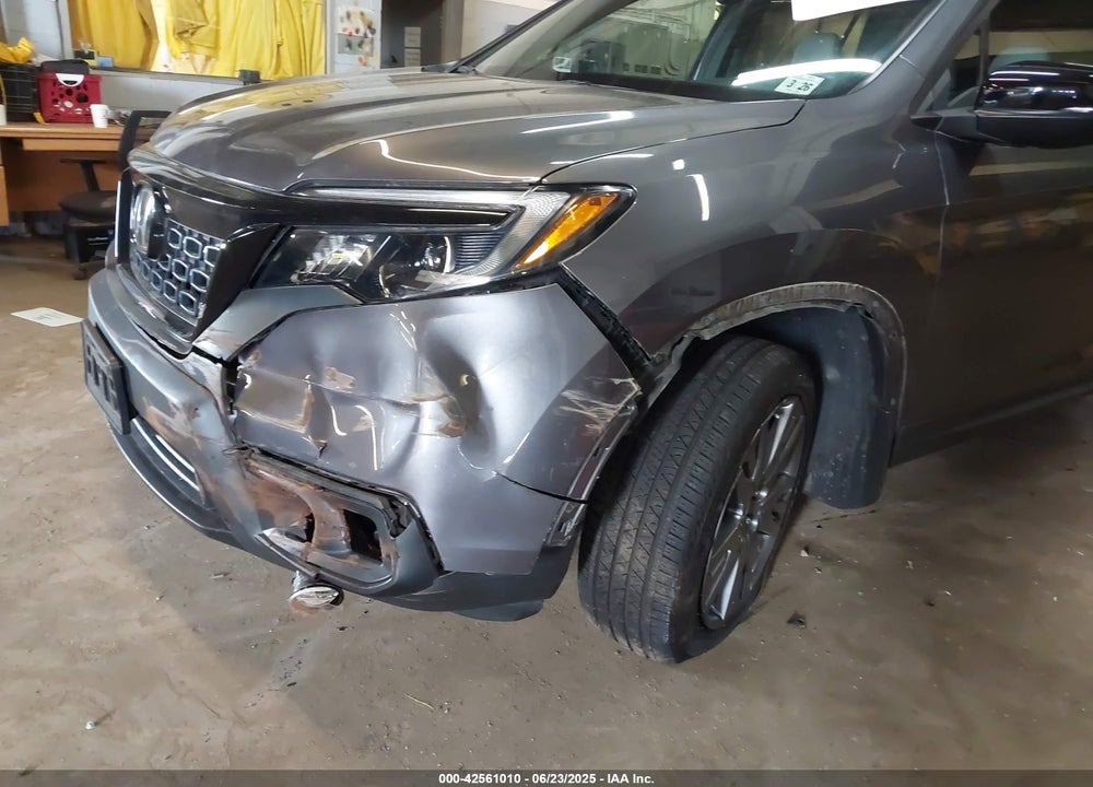 2021 HONDA PASSPORT VIN: 5FNYF8H56MB012533