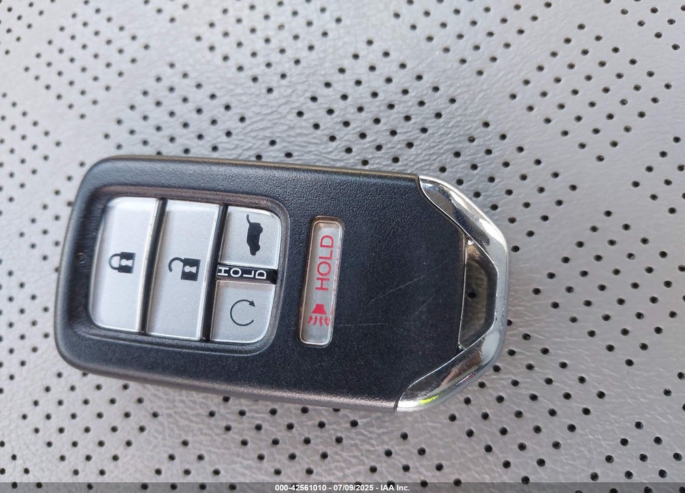 2021 HONDA PASSPORT VIN: 5FNYF8H56MB012533