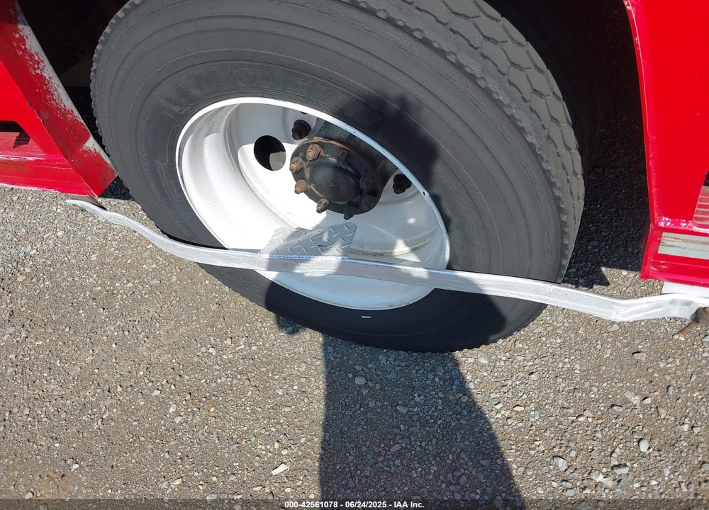 2010 KENWORTH CONSTRUCTION VIN: 2NKHHM7A3AM263460