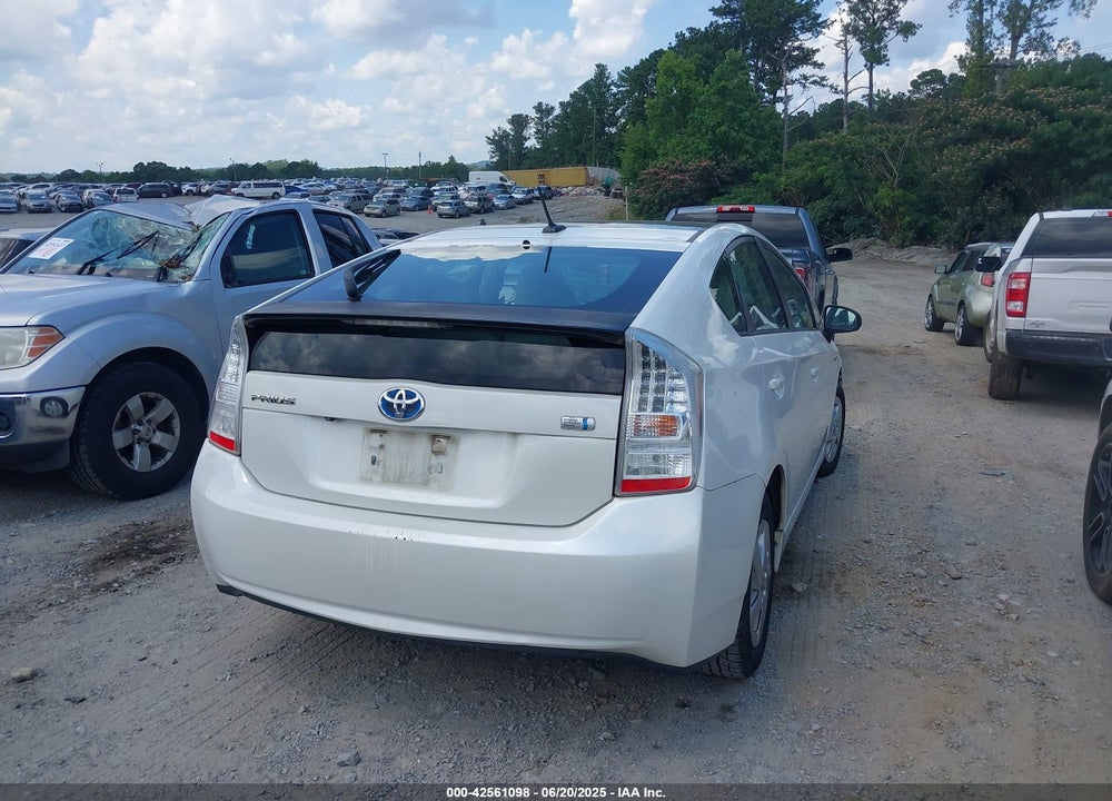 2010 TOYOTA PRIUS III VIN: JTDKN3DU1A0050271