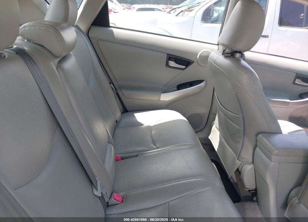 2010 TOYOTA PRIUS III VIN: JTDKN3DU1A0050271
