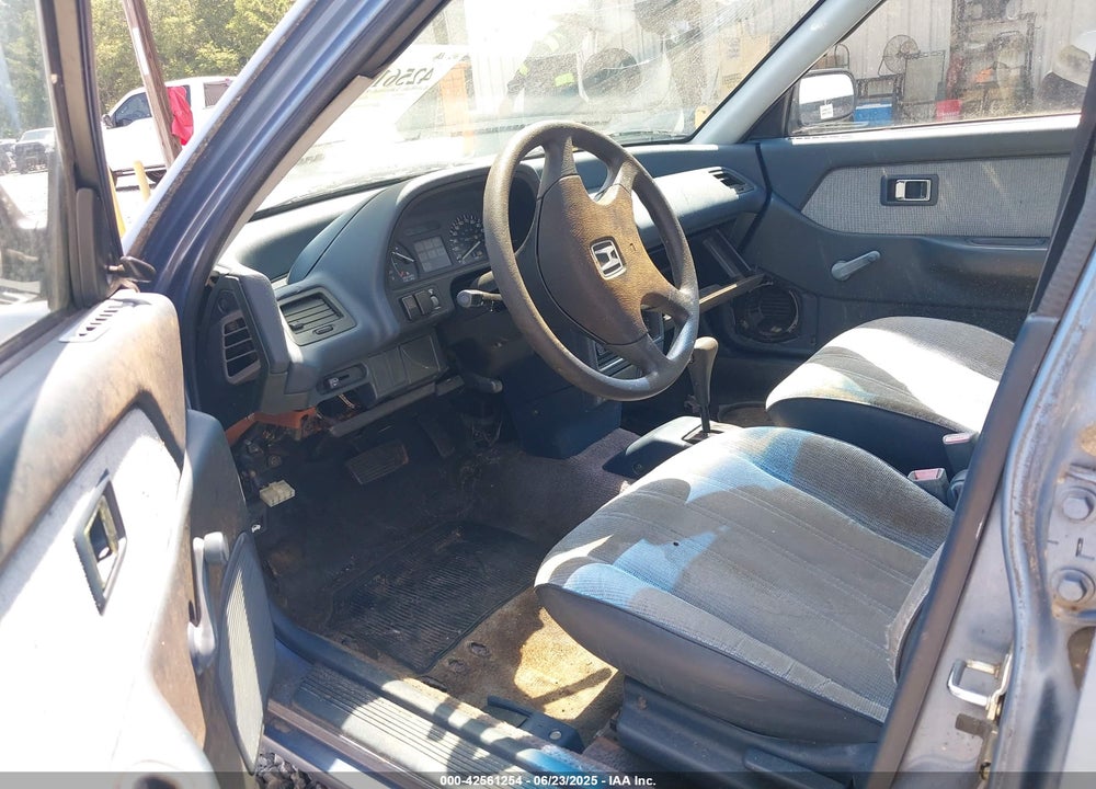 1991 HONDA CIVIC DX VIN: 1HGED3643ML072631