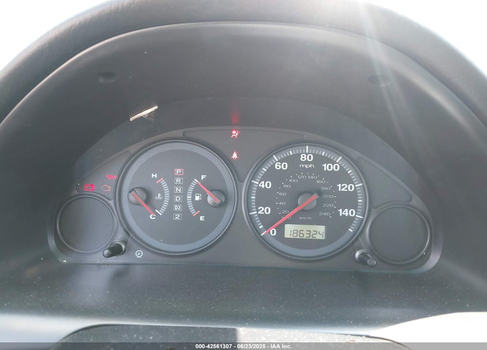 2005 HONDA CIVIC VP VIN: 1HGES16315L025827