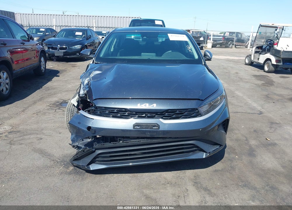 2023 KIA FORTE VIN: 3KPF24AD1PE572371