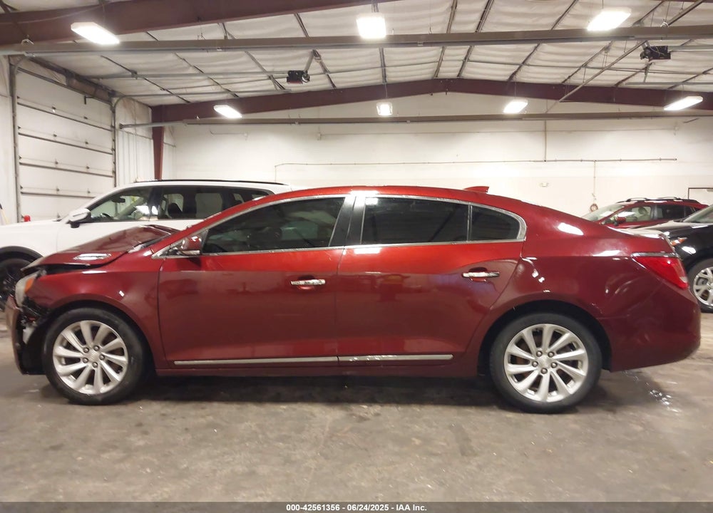 2016 BUICK LACROSSE VIN: 1G4GB5G32GF102084