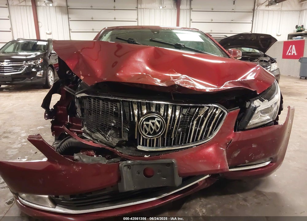 2016 BUICK LACROSSE VIN: 1G4GB5G32GF102084