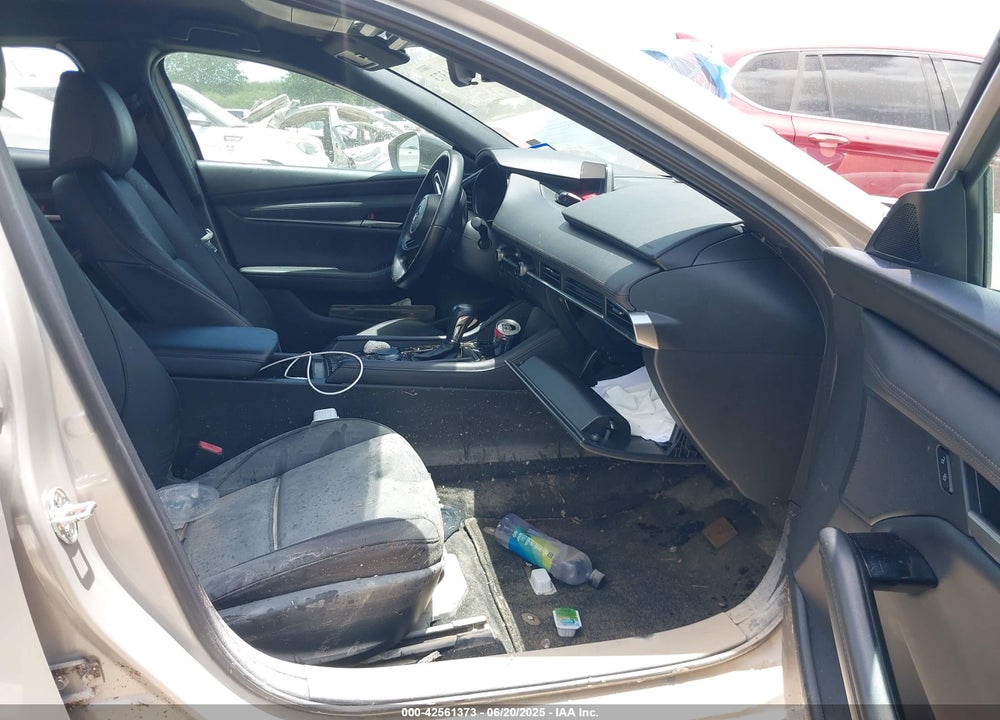 2025 MAZDA 3 2.5 S SELECT SPORT VIN: JM1BPAKM1S1752670