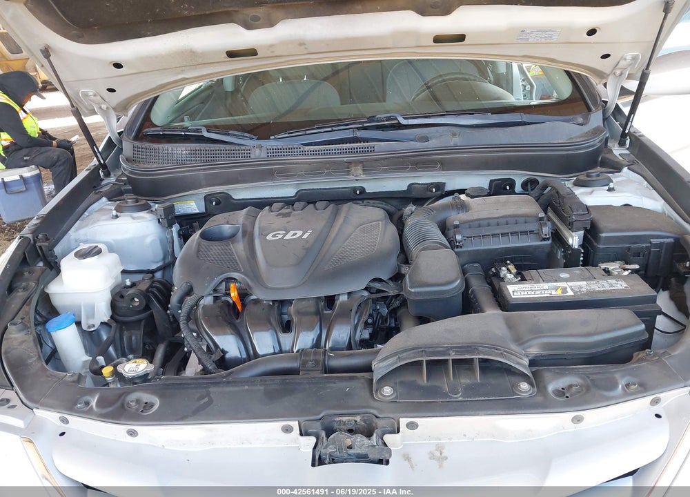2013 HYUNDAI SONATA VIN: 5NPEB4AC1DH556780