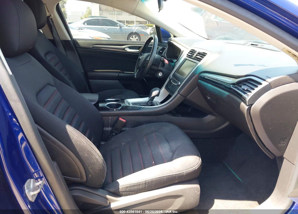 2013 FORD FUSION VIN: 3FA6P0HR4DR388175