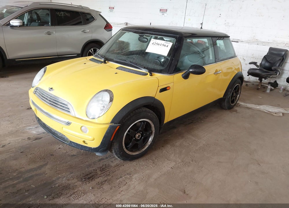 2003 MINI COOPER VIN: WMWRC33443TJ51146