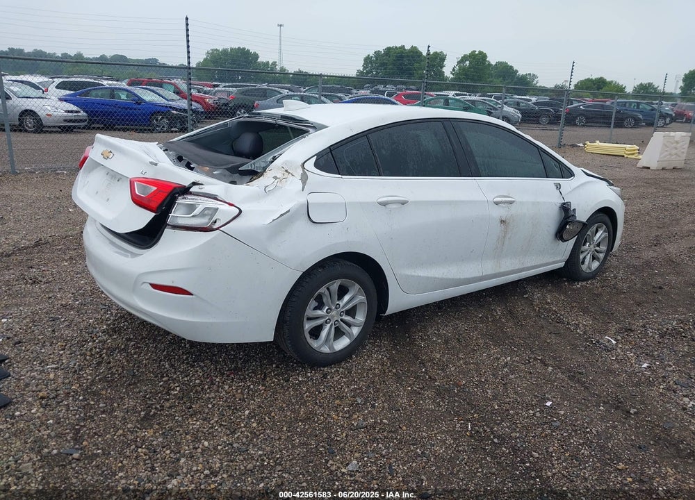 2019 CHEVROLET CRUZE VIN: 1G1BE5SM5K7120239