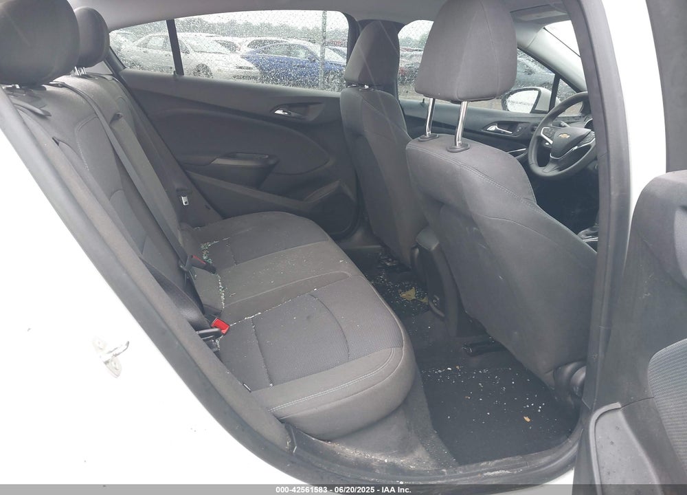 2019 CHEVROLET CRUZE VIN: 1G1BE5SM5K7120239