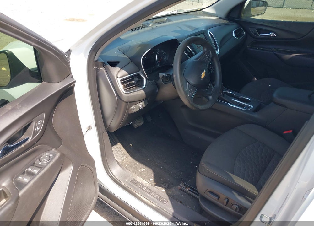 2019 CHEVROLET EQUINOX VIN: 3GNAXUEV1KS543338