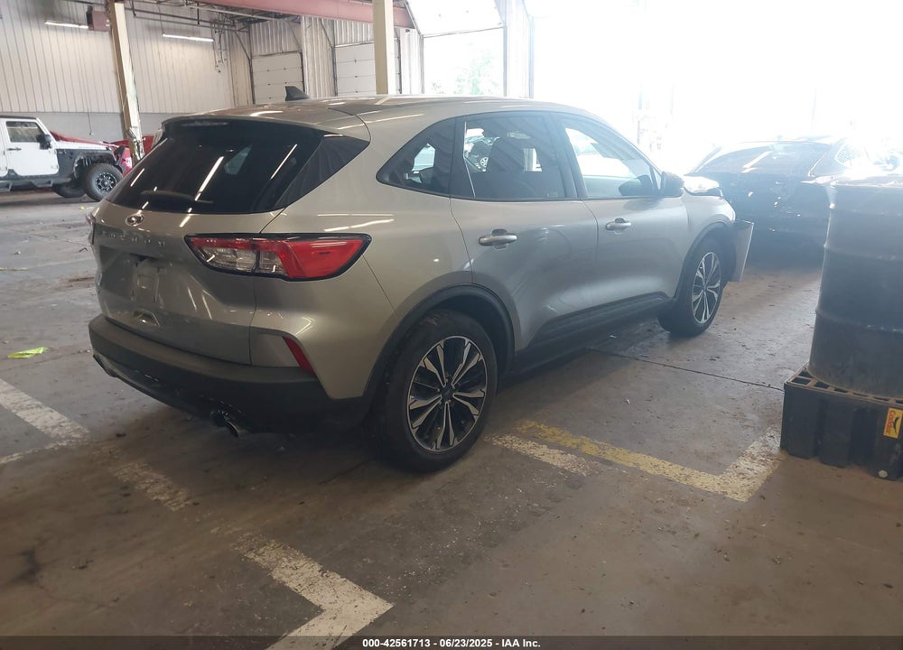 2022 FORD ESCAPE VIN: 1FMCU0G64NUA89787